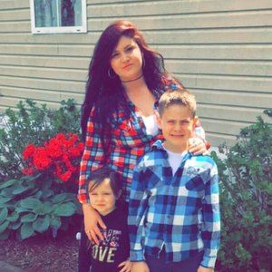 Meet your Posher, Joanie